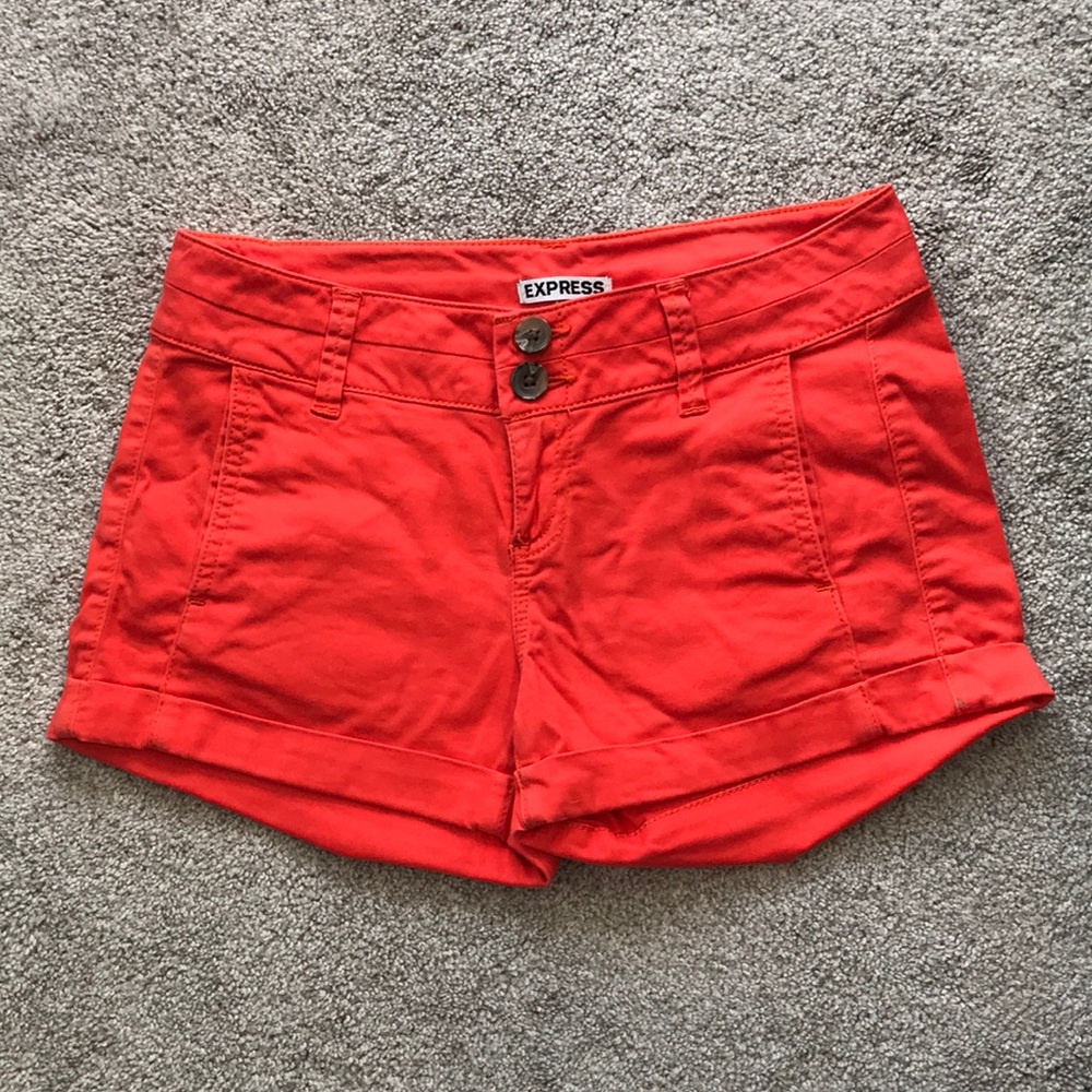 Express size oo shorts
